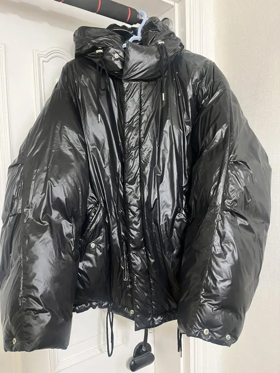 23FW Bislow M65 Hooded Down Parka Black Glossy XL