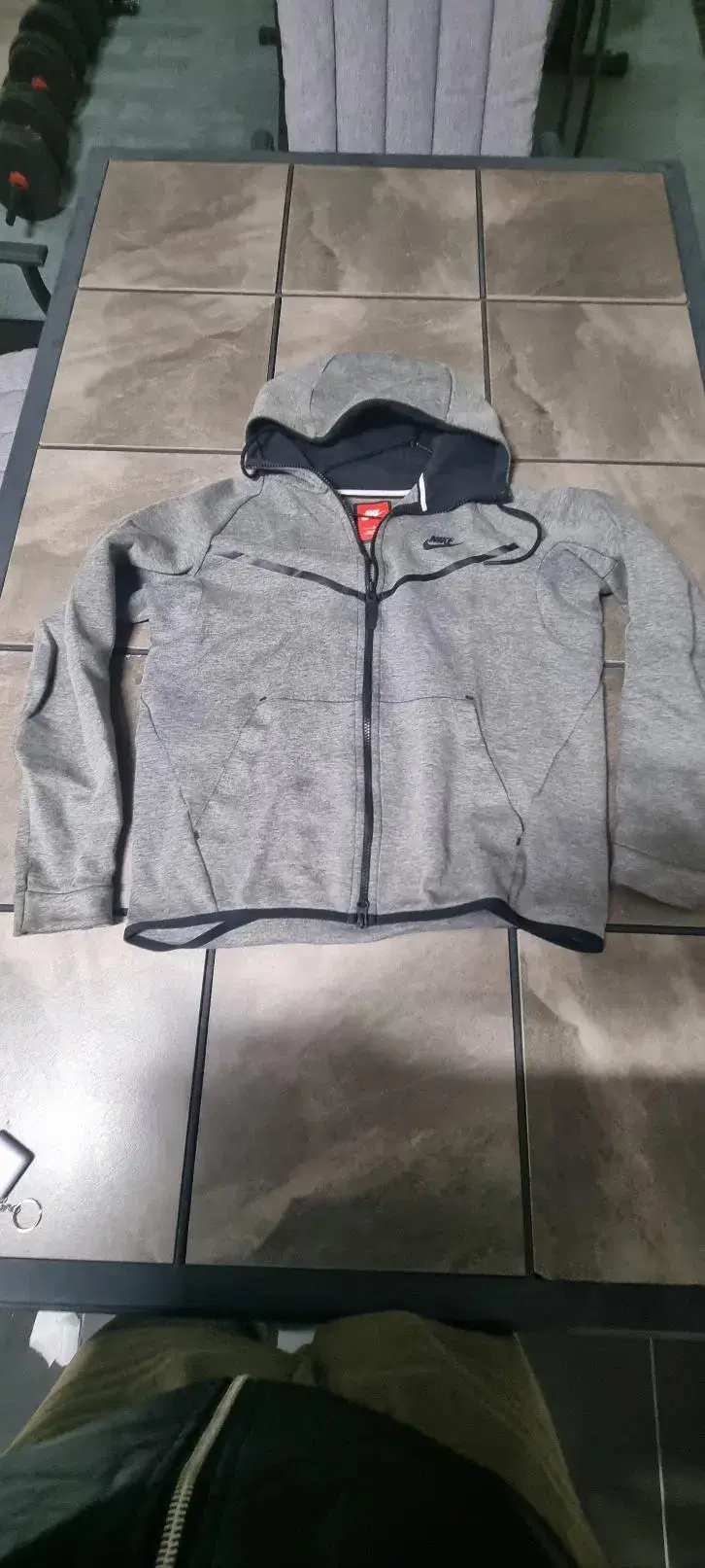 Nike zip-up hoodie size 100