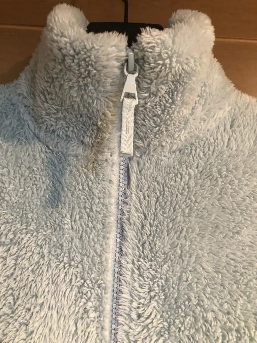 UNIQLO WomenFleece zip-ups