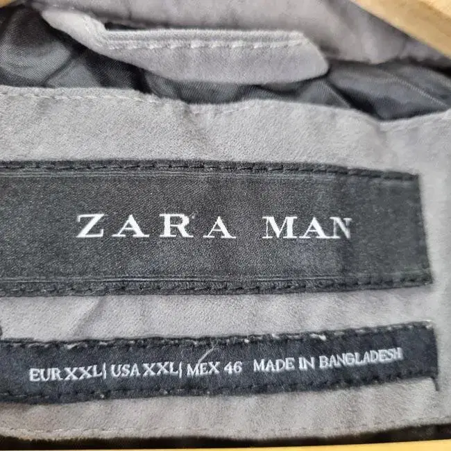 R8933 ZARA MAN 남2XL 헨리넥 집업 누빔 조끼/더크