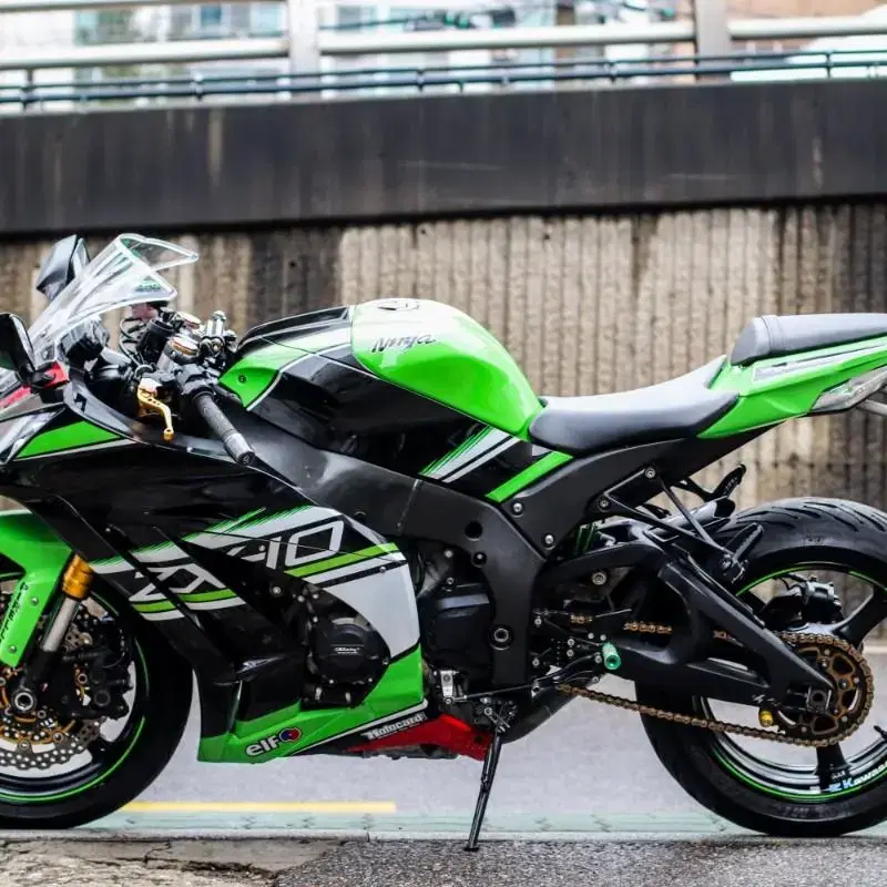 zx10r 가와사끼 2015년식 판매합니다