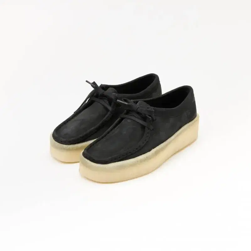 [250] 클락스 WALLABEE CUP BLACK NUBUCK