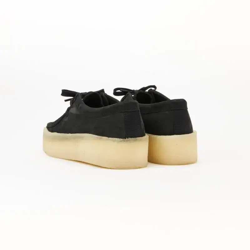 [250] 클락스 WALLABEE CUP BLACK NUBUCK