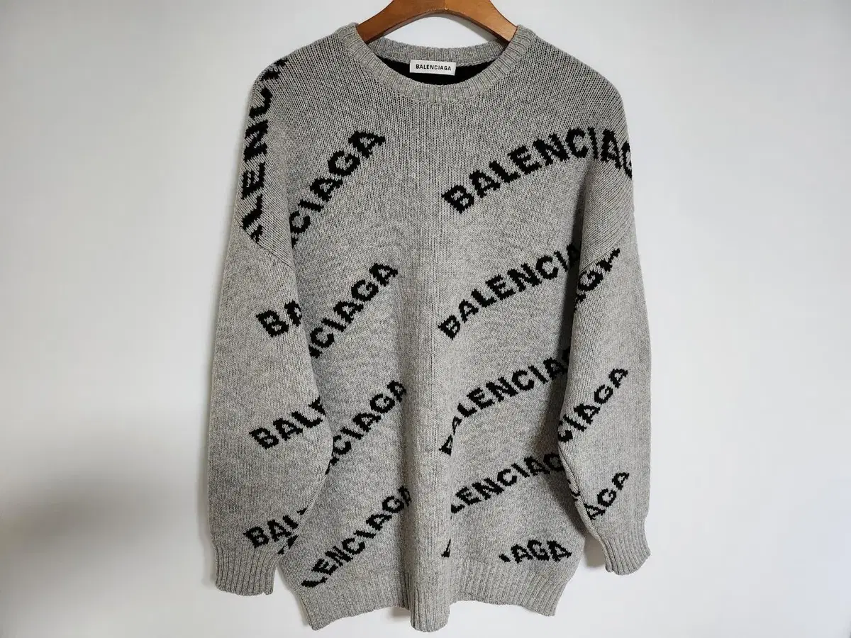 [XS] Balenciaga Gray Multilogo Wool Women's Knit 555273 T1471