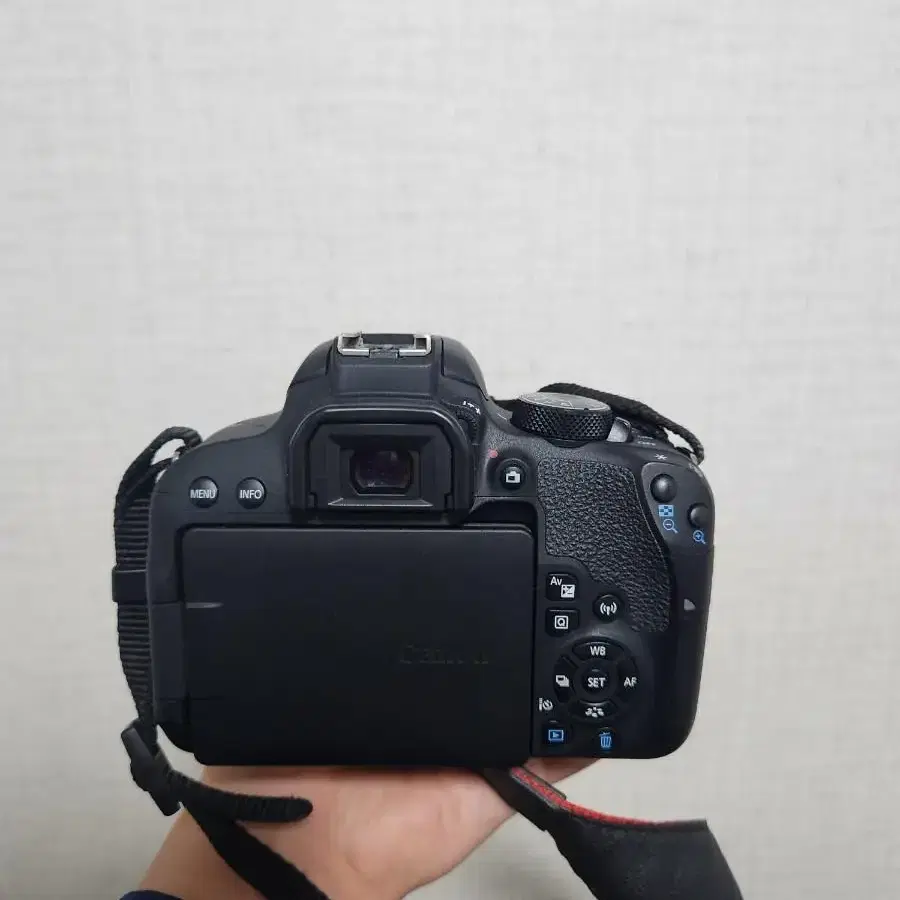 캐논 DSLR 800D