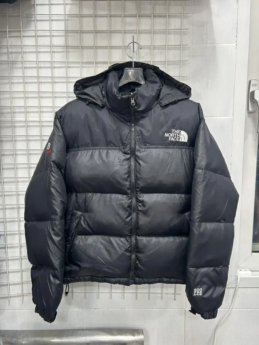 [The North Face] Men's Summit Series Hoodie Padded L/ Black