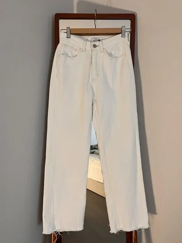 Moia cream denim pants 모이아 크림데님팬츠