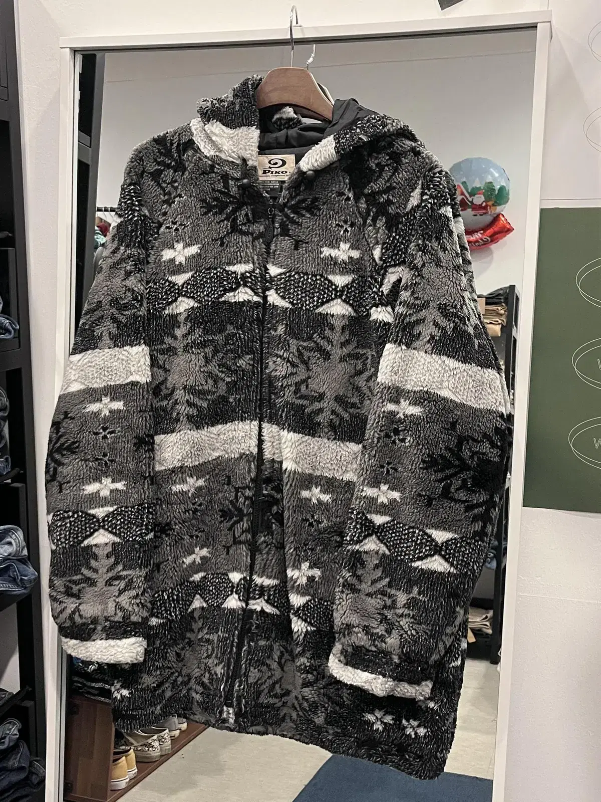 Piko Piko Furless Parka