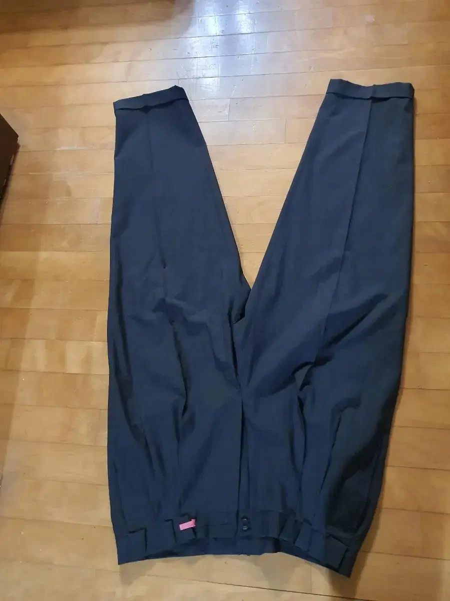 Versace suit pants with a 39-inch waist