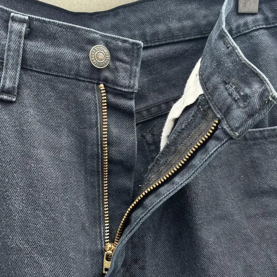 80s 606-1059 Vintage Levis(33)