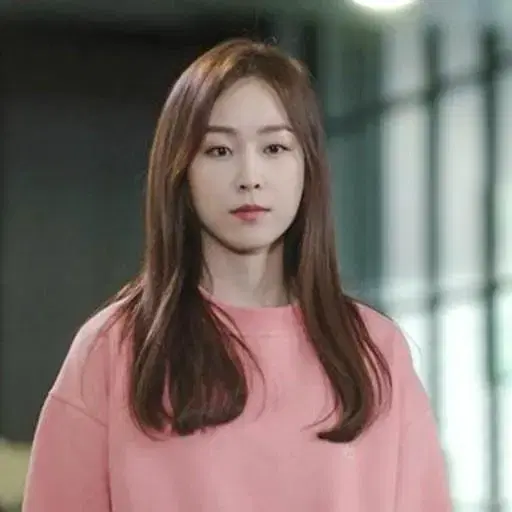 앤더슨벨 맨투맨 서현진 착용