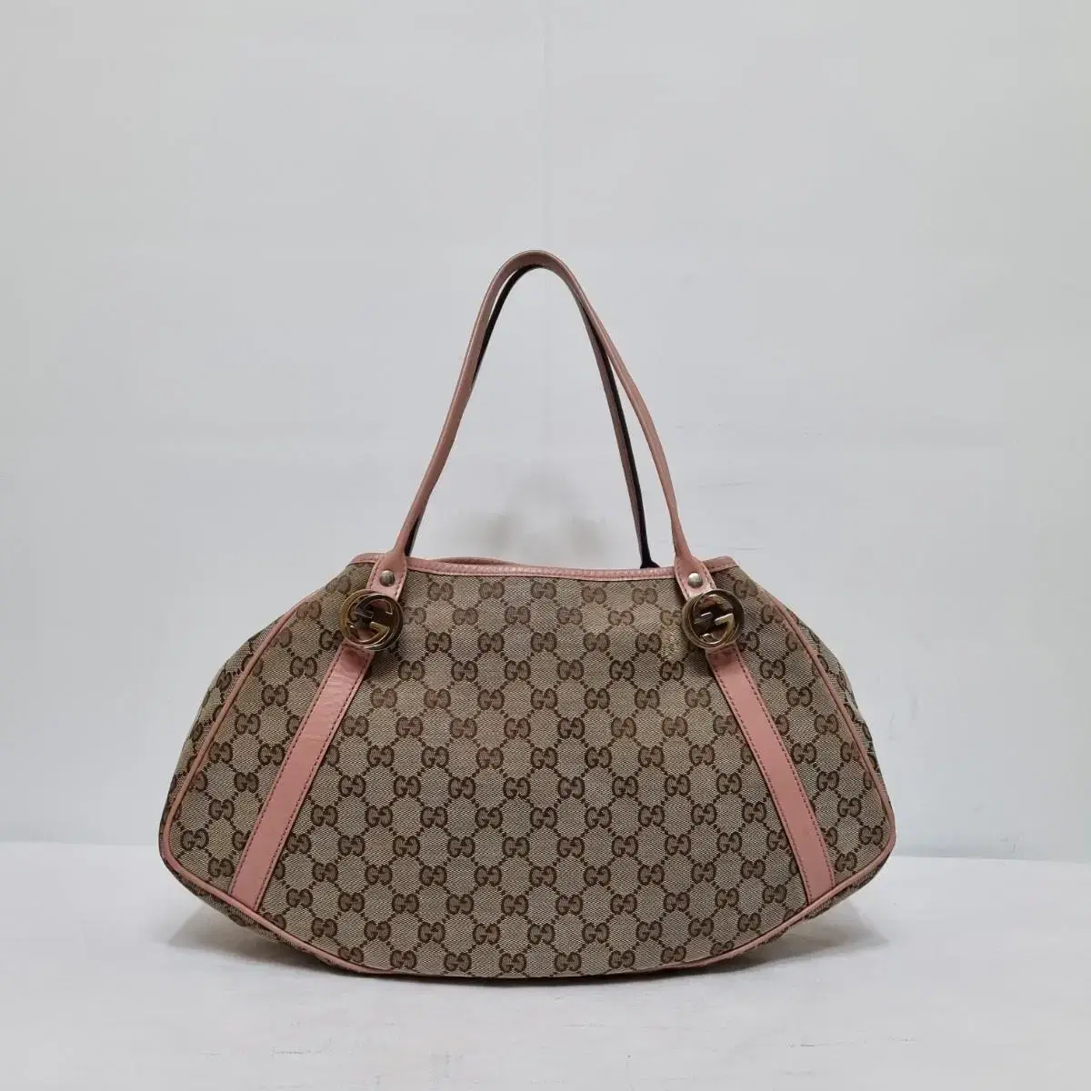 Genuine Gucci Interlocking Shopper Shoulder