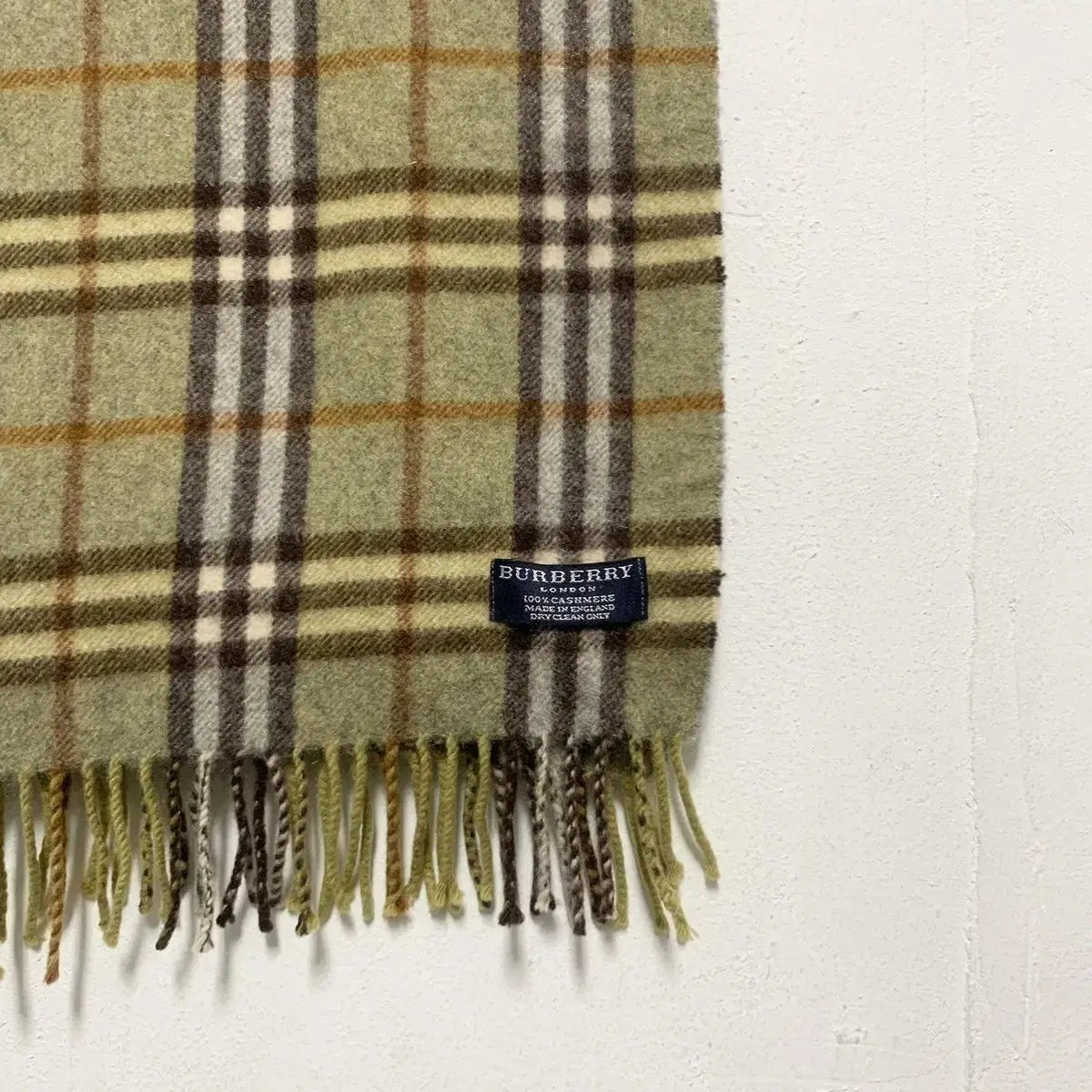 Burberry Cashmere Muffler Khaki