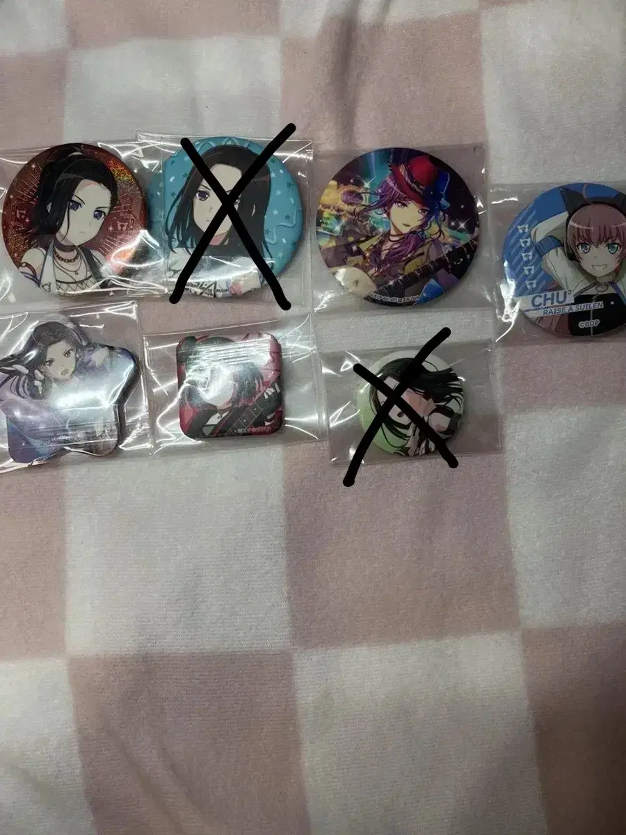 Sells Banddream Layla,Chuu,Kaoru,Ran can badges