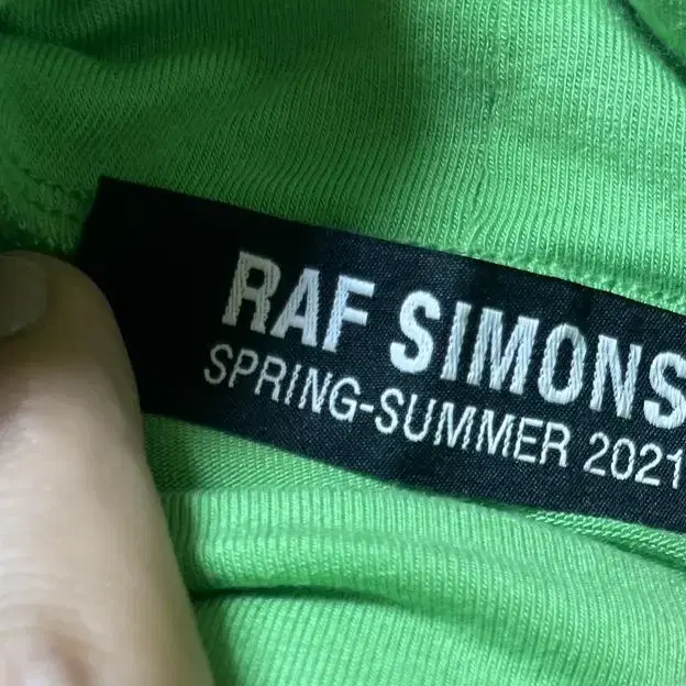 라프시몬스 RAF SIMONS 롤넥 티셔츠 (M)