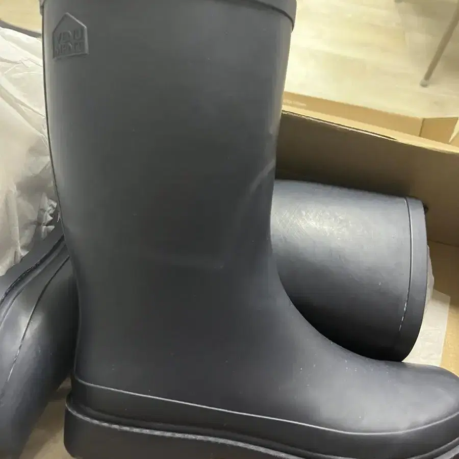 베뉴먼트 venument mid rubber boots 250 ink