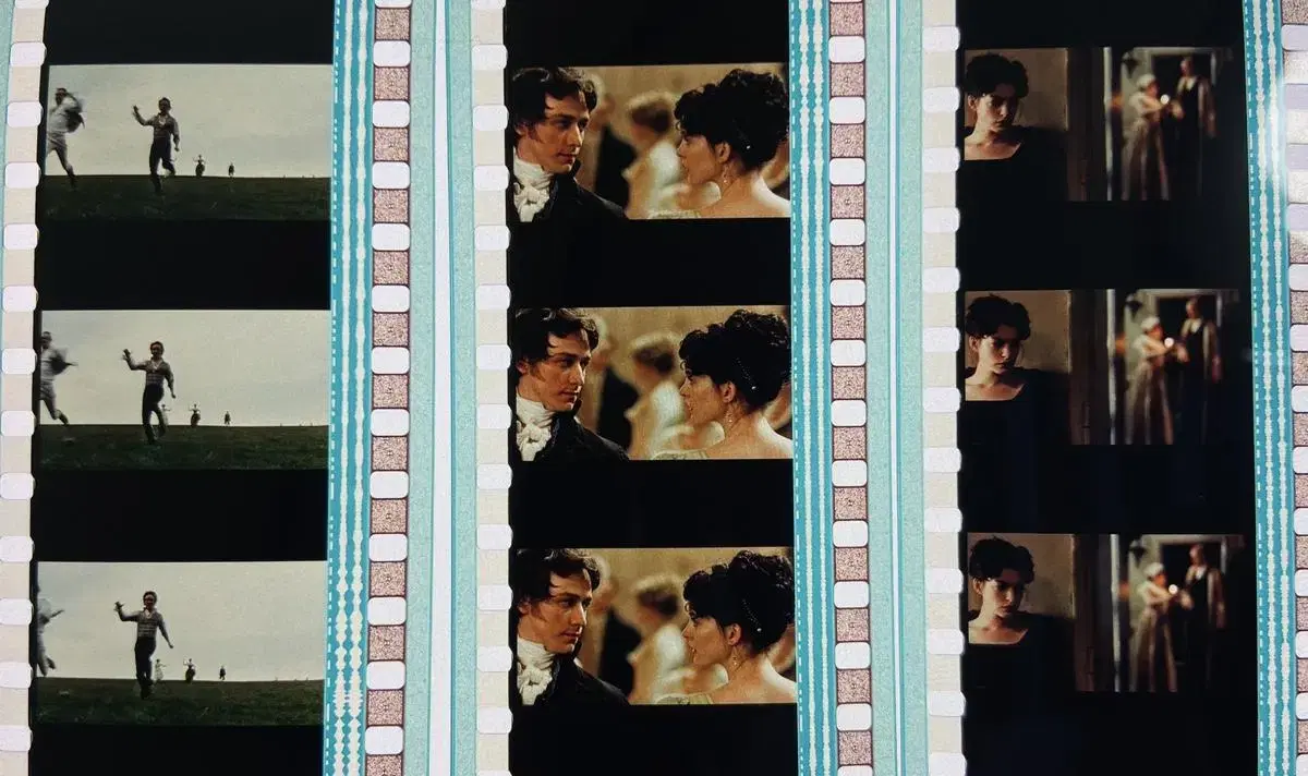 Becoming Jane 6 Film Cuts / Movie Film / Film Paper / Dacouteme