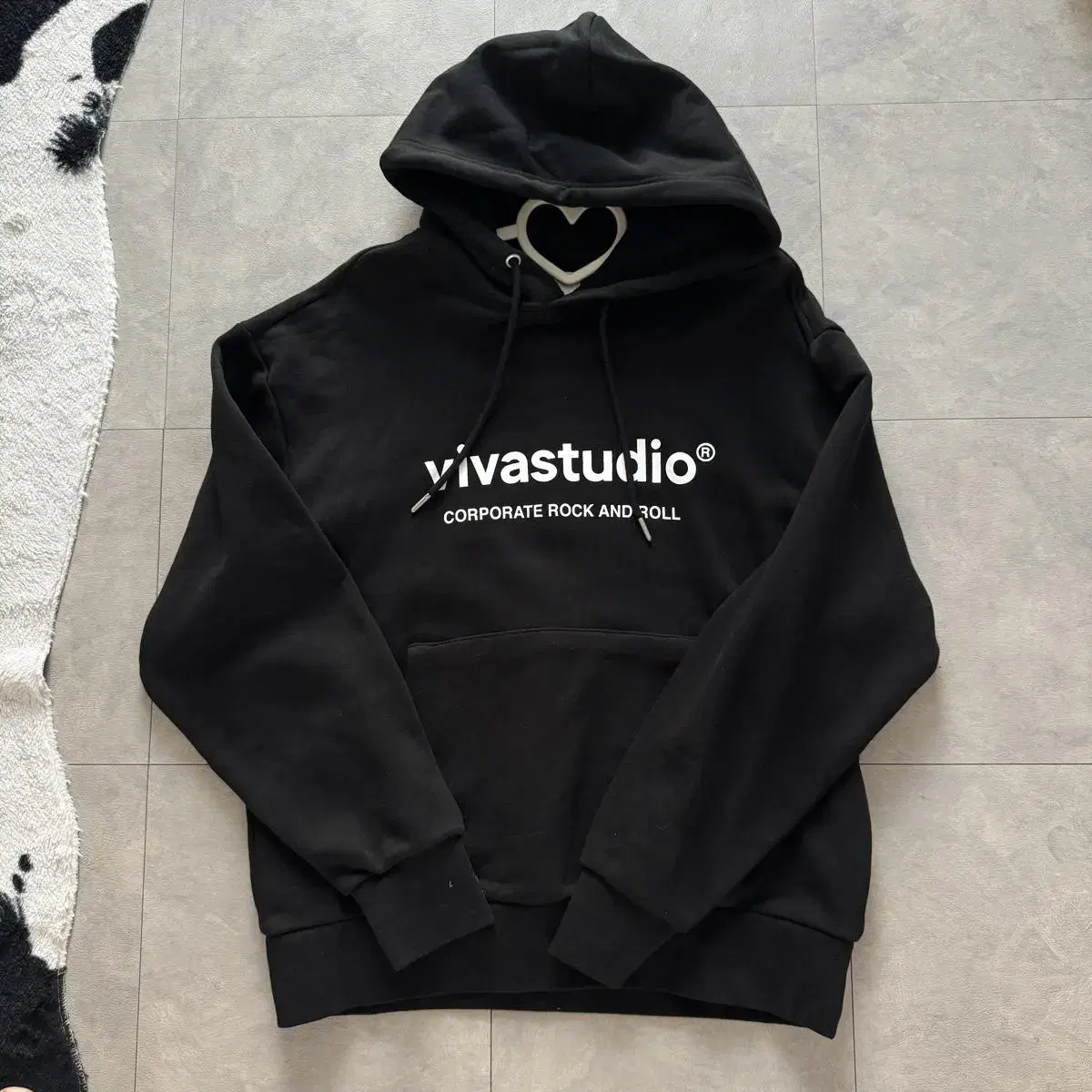 VivaStudio Hoodie