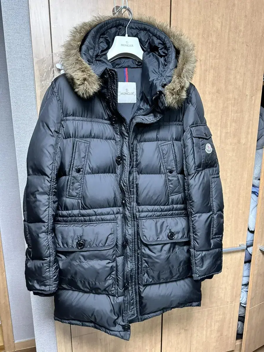 [3] Moncler Afton for sale