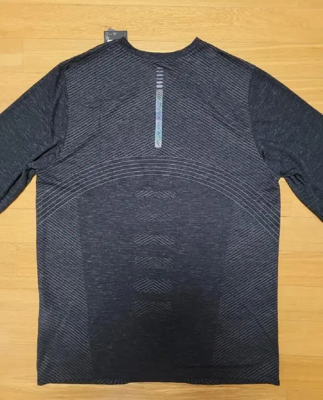 새상품 M~3XL 정가85000- 언더아머 런 러닝시 필수 아이템