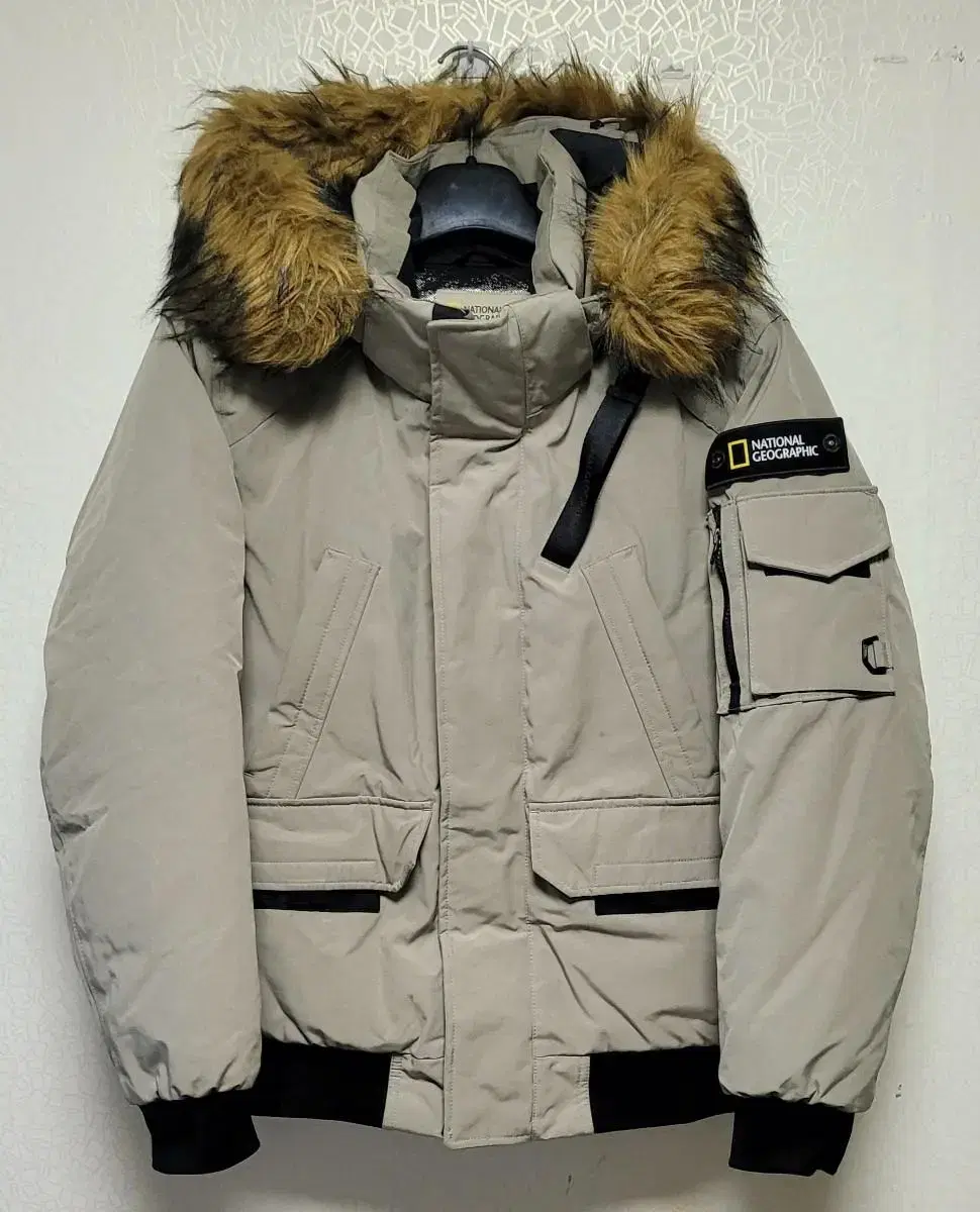 National Geographic Duck Down Bomber Jacket Short Puffer Men's L (100)