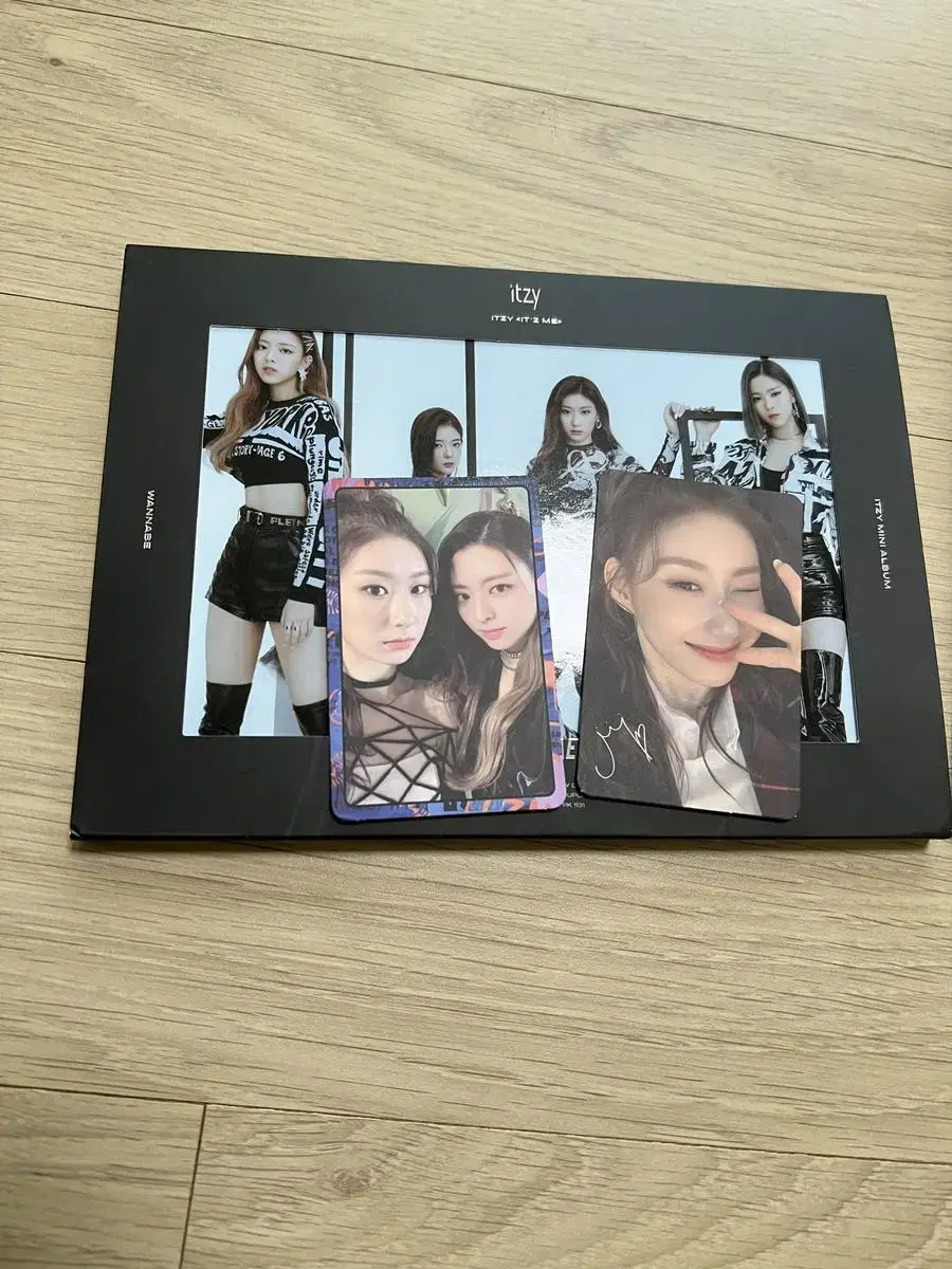 Itzy Wannabe Album