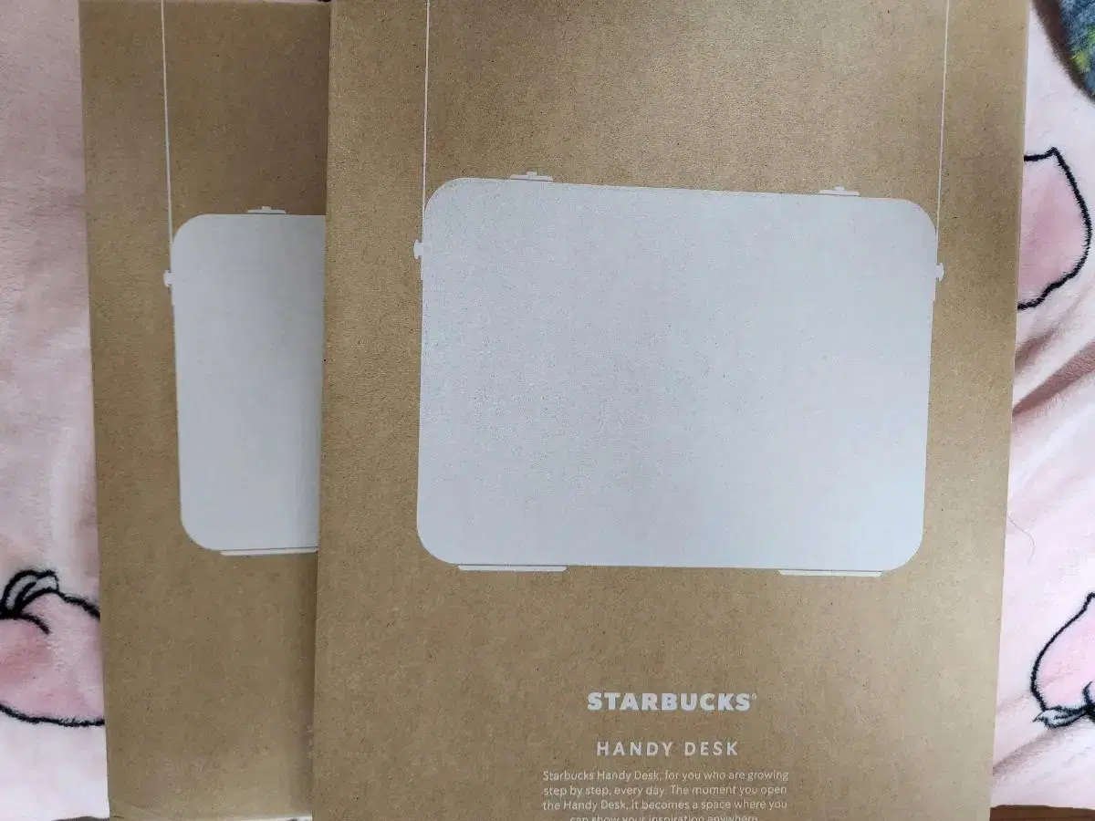 (Unsealed) Starbucks Handy Desk Sand Beige New Product for Sale.