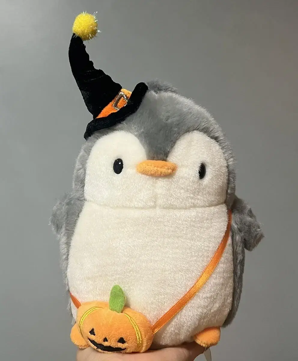 Everland Halloween Penguin Doll