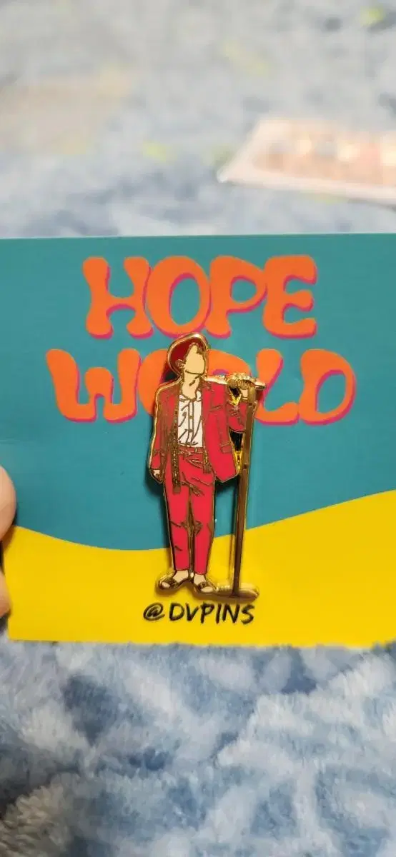 BTS j-hope Hopeworld Badge