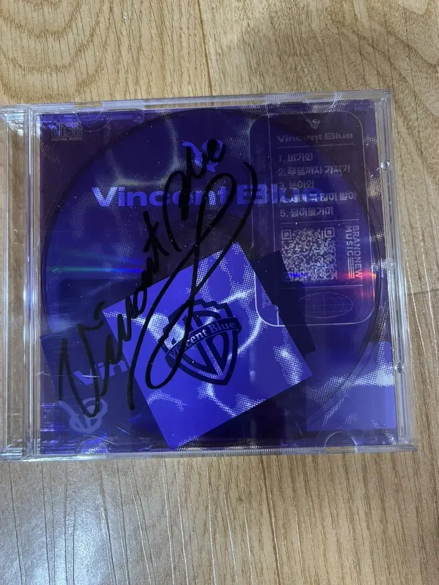 Vincent Bloo's album sign 