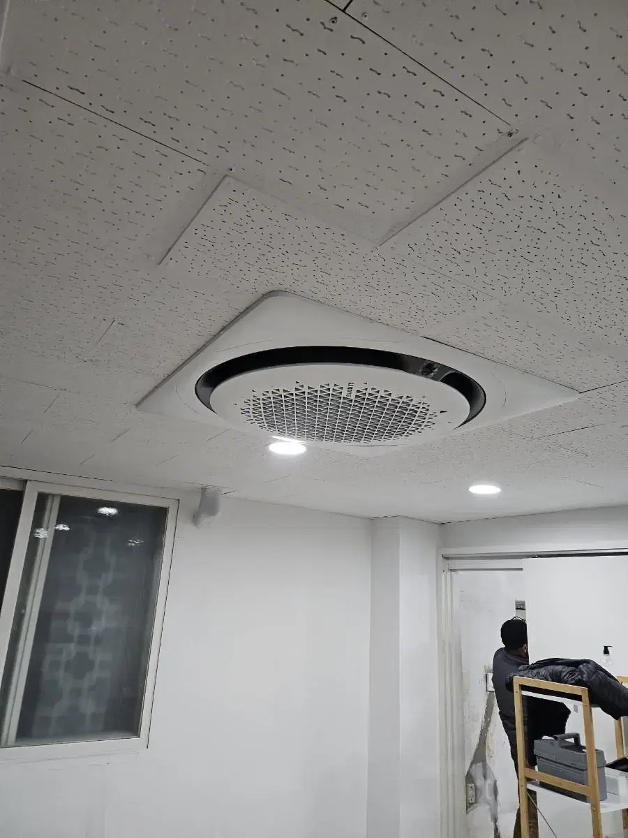 40-pyeong round air conditioner 22 years Samsung Secondhand