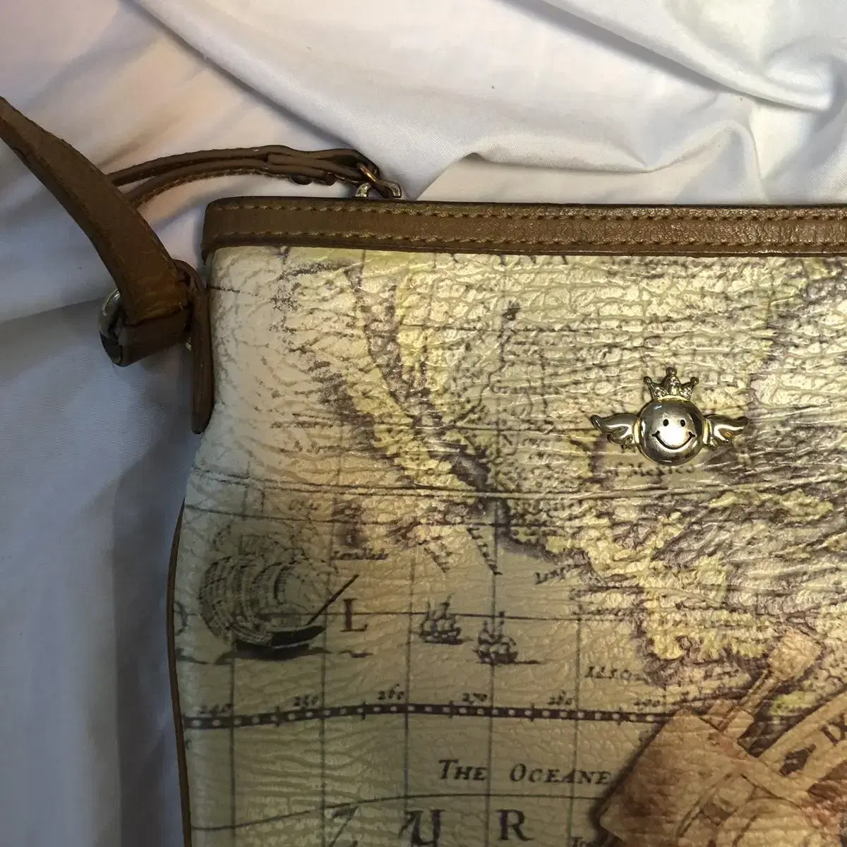 Vintage sonovi smile map leather bag