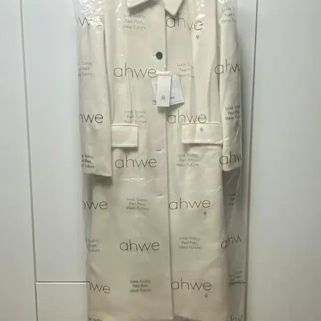 최종가격내림)아위)Phoebe Dart Coat_IVORY-S