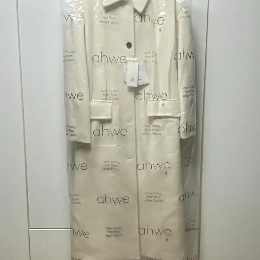 최종가격내림)아위)Phoebe Dart Coat_IVORY-S