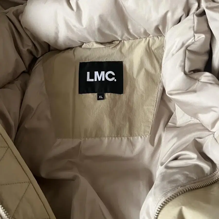 LMC 후드 푸퍼 덕다운 파카 라이트베이지 XL