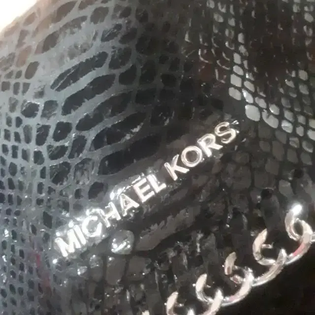 MCHAEL KORS