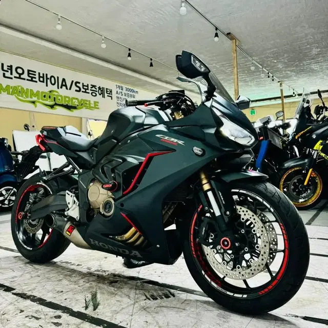 ( 혼다 ) CBR 650 R 19년식 아크라포빅 부산울산대구창원서울김천