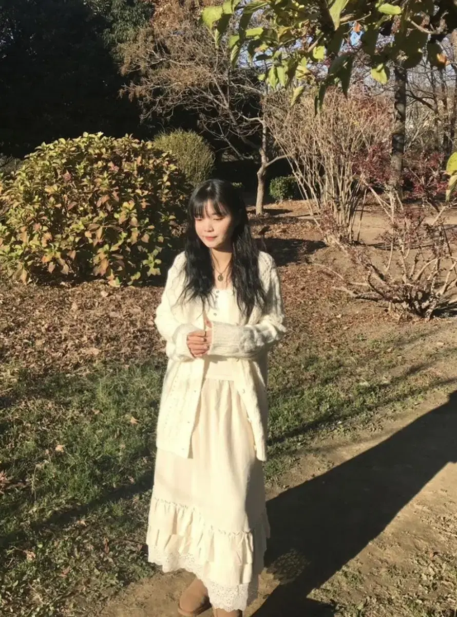 시즐 푸린 레이스 스커트 아이보리