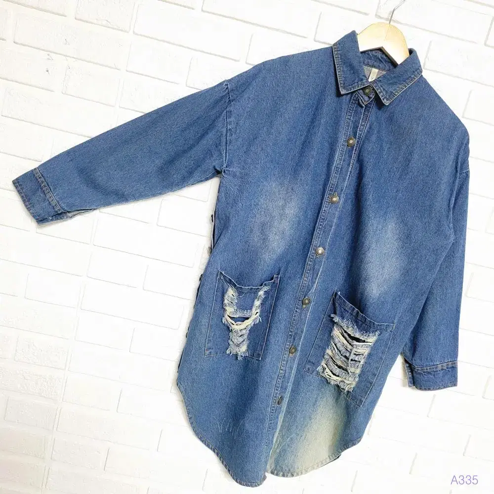 (Pre-Overfit~77) Loose Fit Denim Shirt (A335)