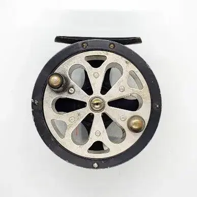 Flueger  Sal-Trout No_1554 Classic Reel.