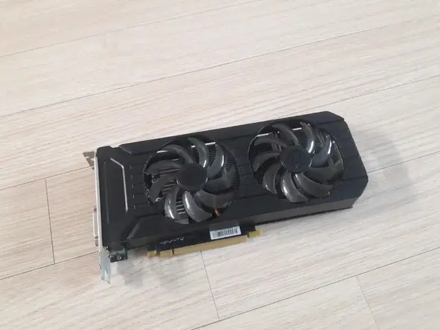 이엠텍 GTX 1060 3G 팝니다