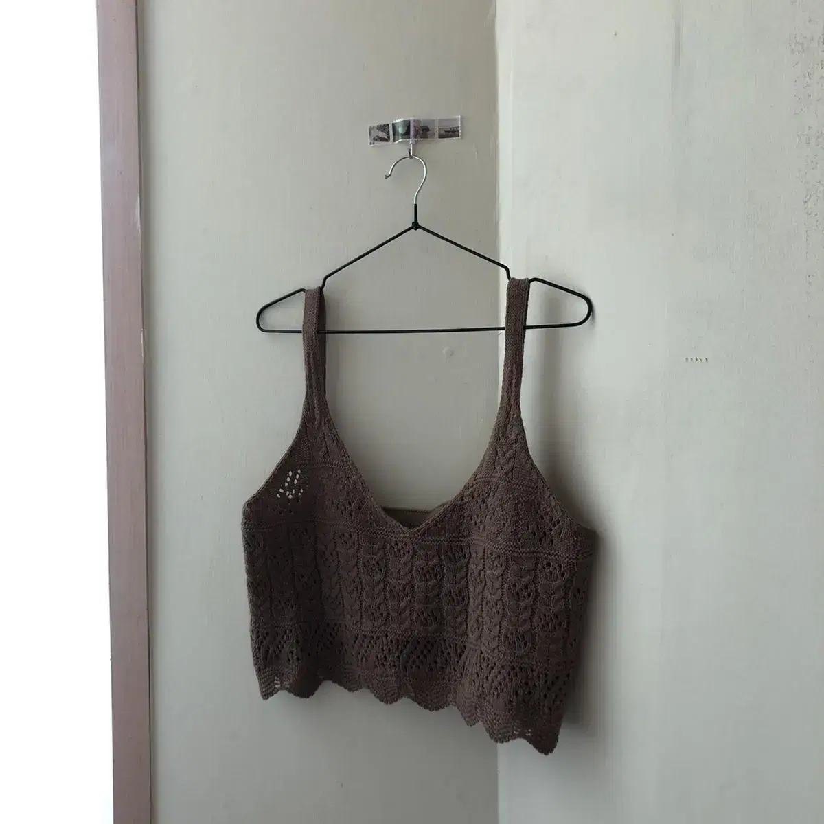 Vintage in the cold wind crop knit top