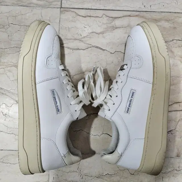 이피티 ept 코트 off white 280