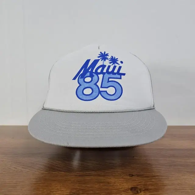 hawaiian headwear maui85 trucker cap