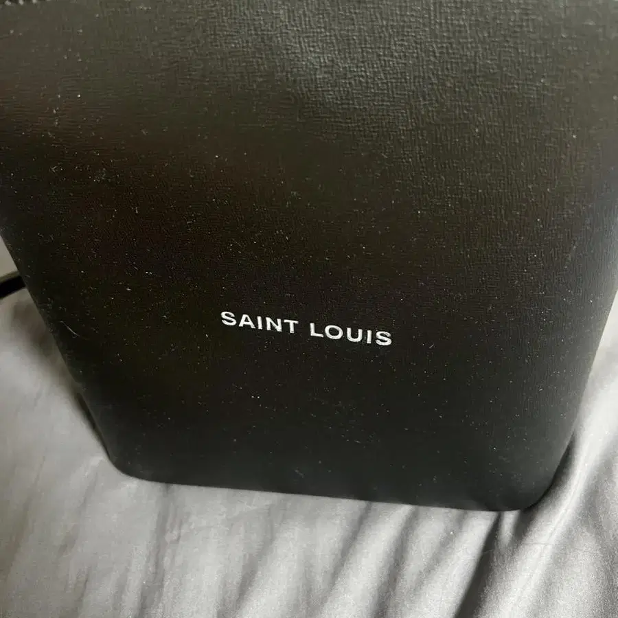 Saint louis 탑핸들 버킷백 블랙