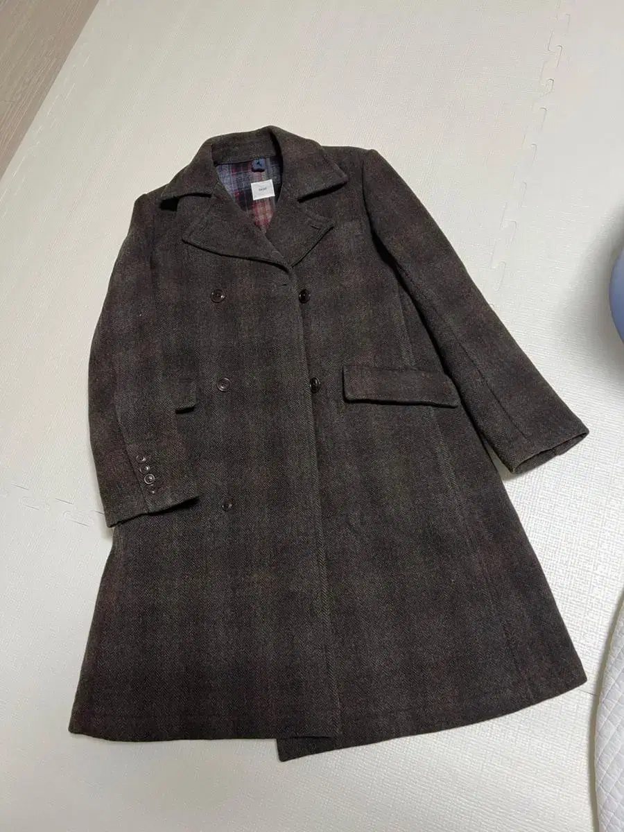 TS(s) Coat 1 size