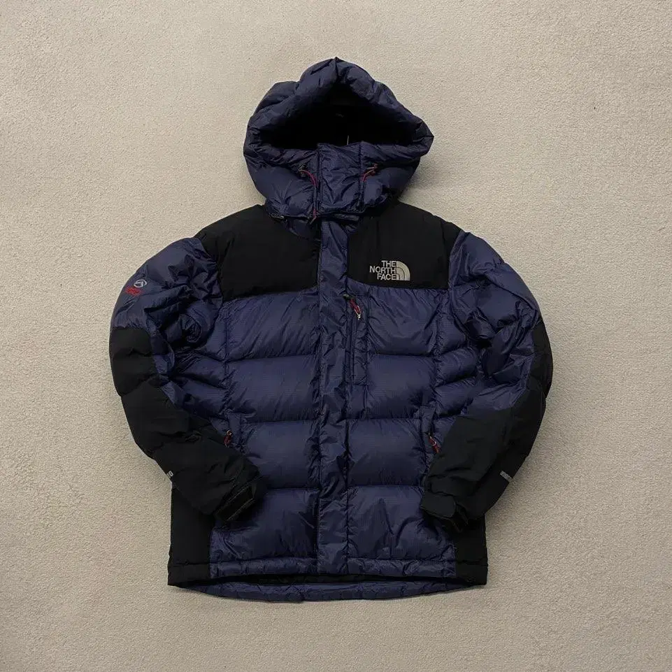 The North Face New Dryloft 700 Padding 95