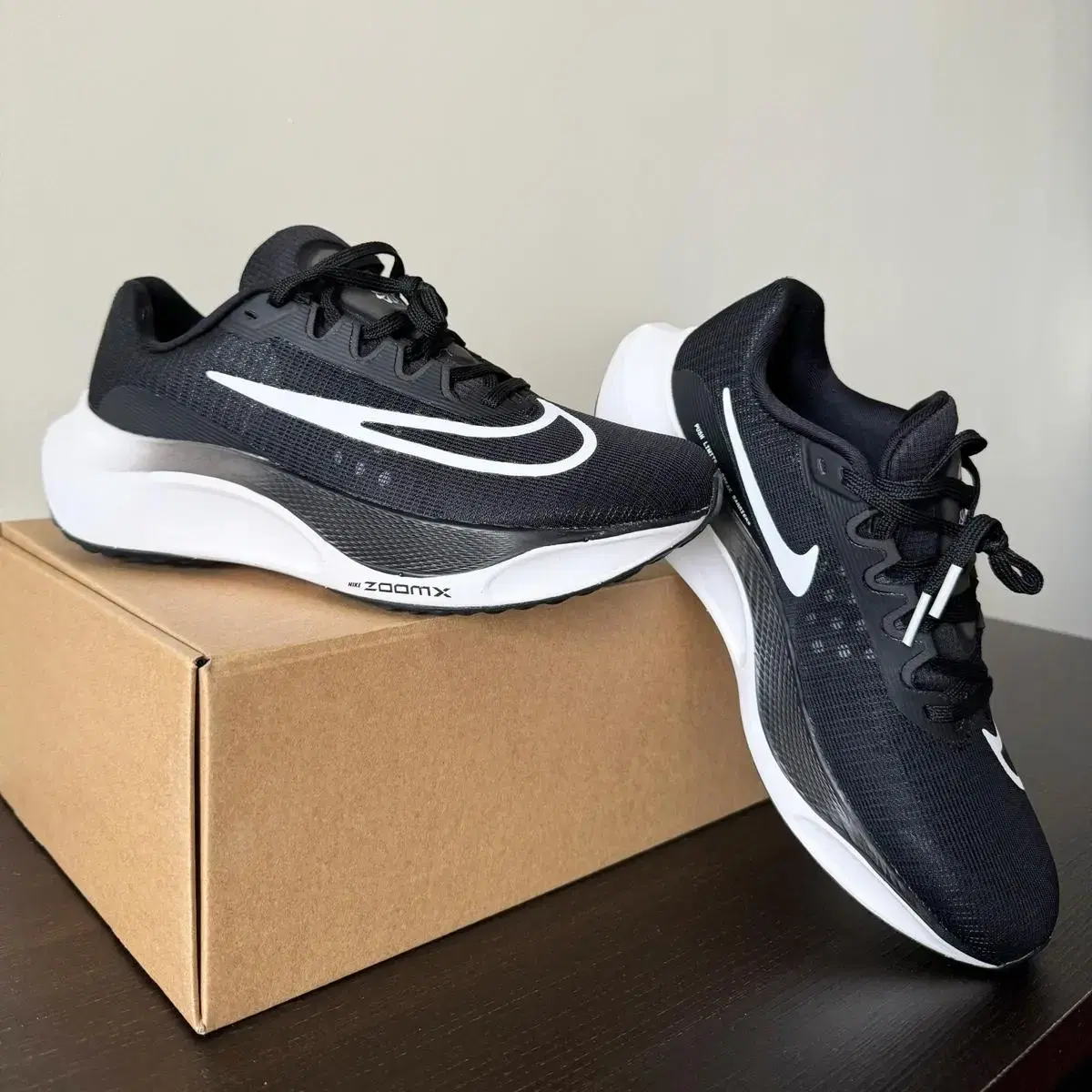 Nike Zoom Fly 5 Black Running Shoes