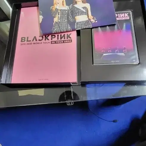 블랙핑크 일본공연 DVD 5개+포토북1권