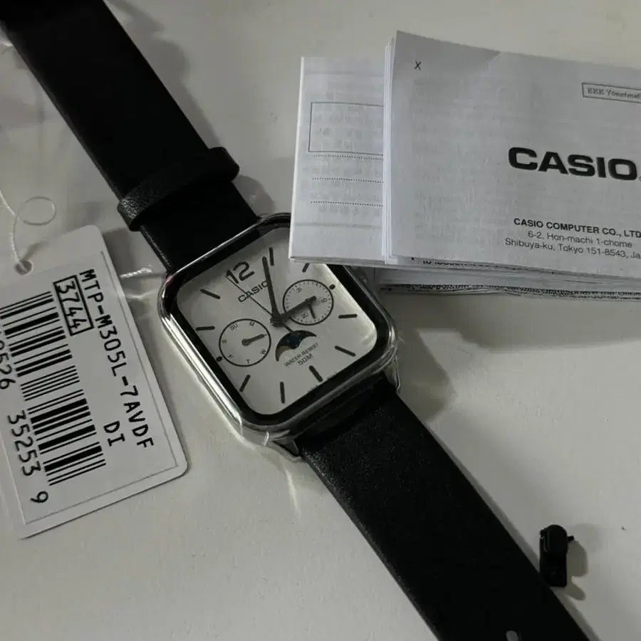 카시오 문페이즈 레더 손목시계 CASIO MTP-305L-7AV